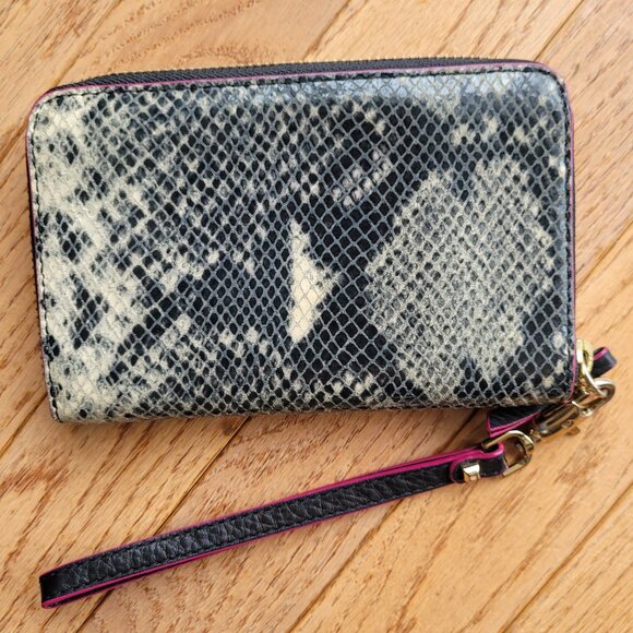 Stella & Dot Wallet Snakeskin Wristlet Full Zip - Picture 4 of 10